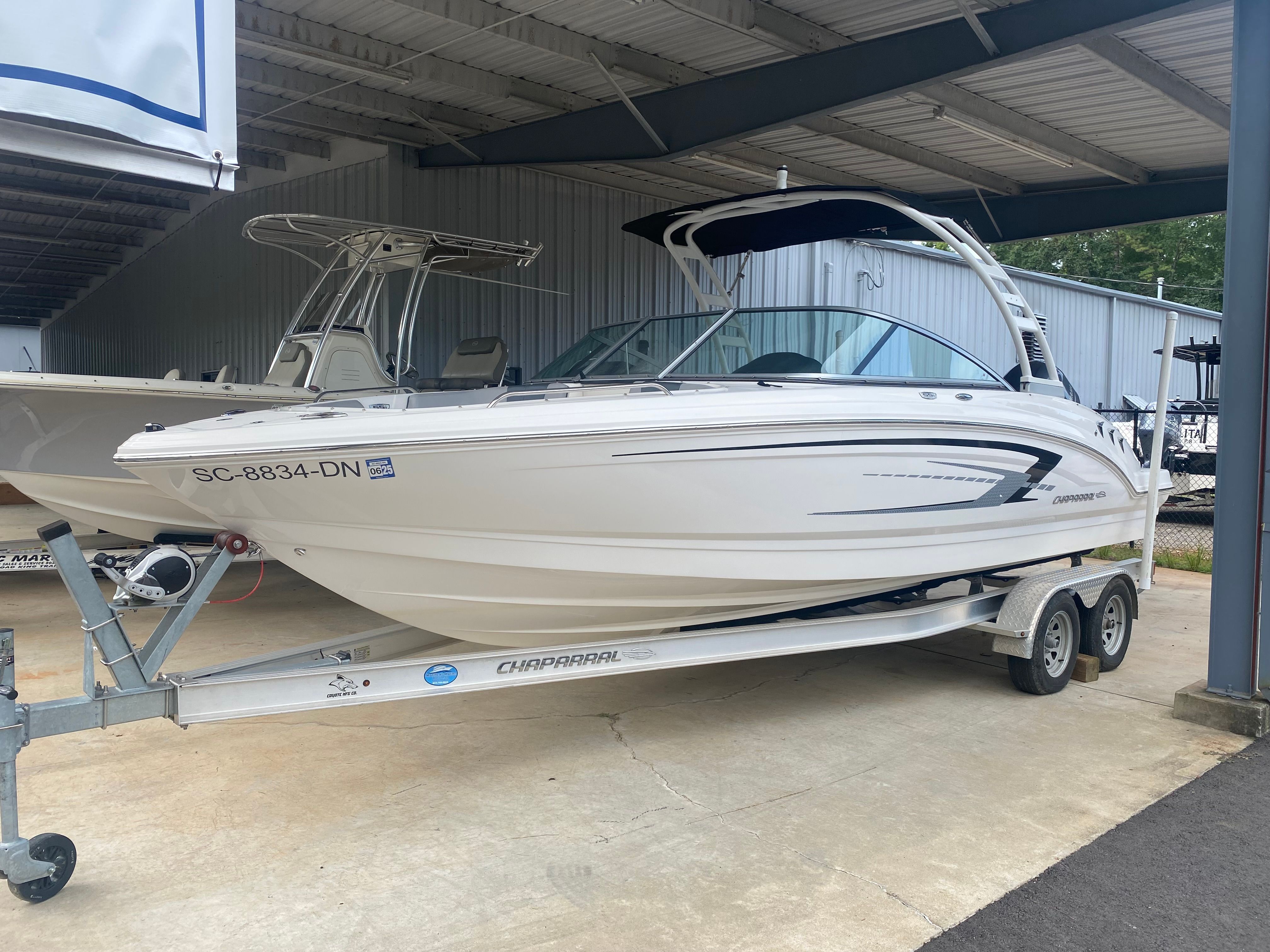 2020 Chaparral 23 SSi