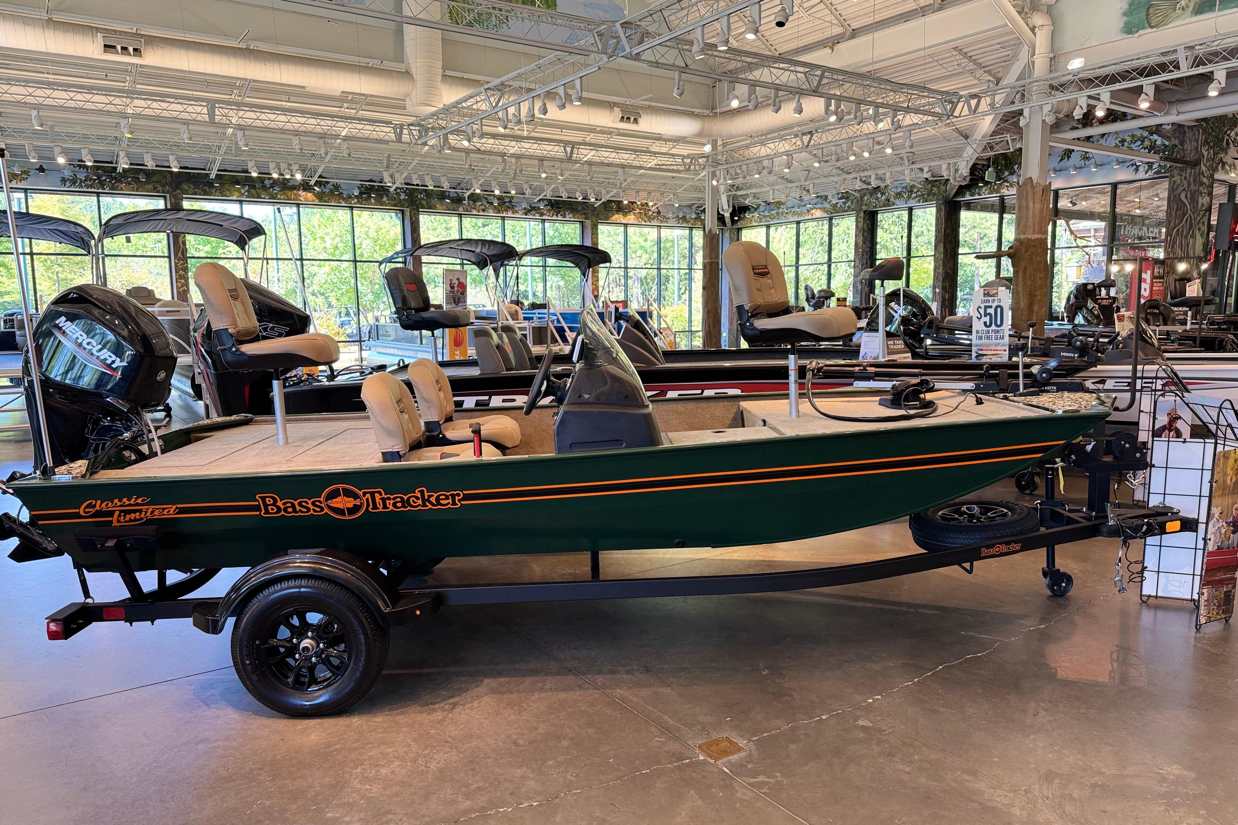 2026 Tracker Bass Tracker Classic Limited
