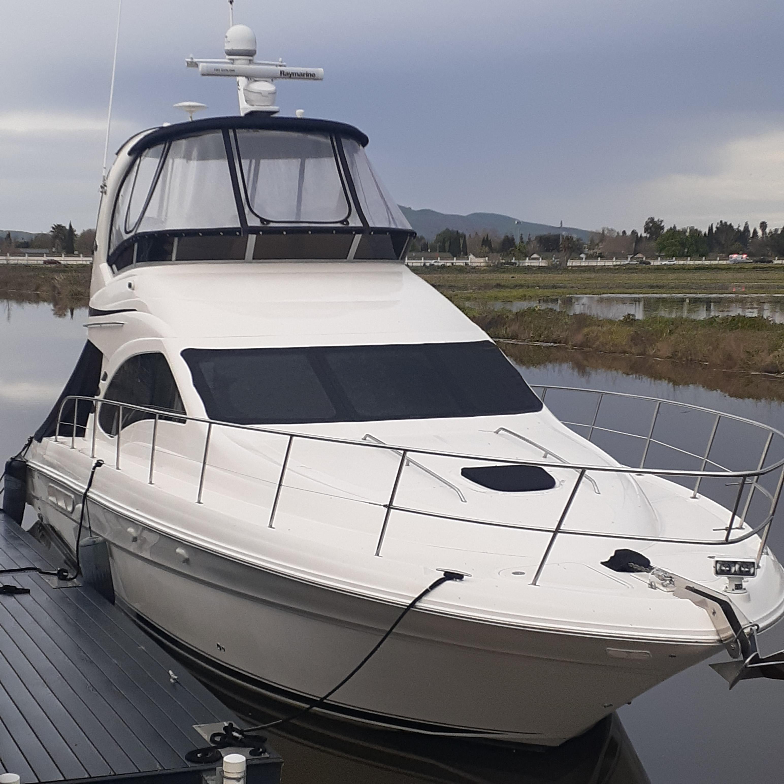 2005 Sea Ray 420 Sedan Bridge