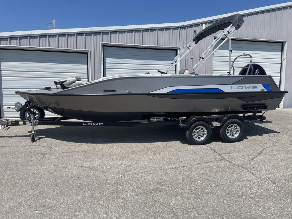 2023 Lowe Boats SD224