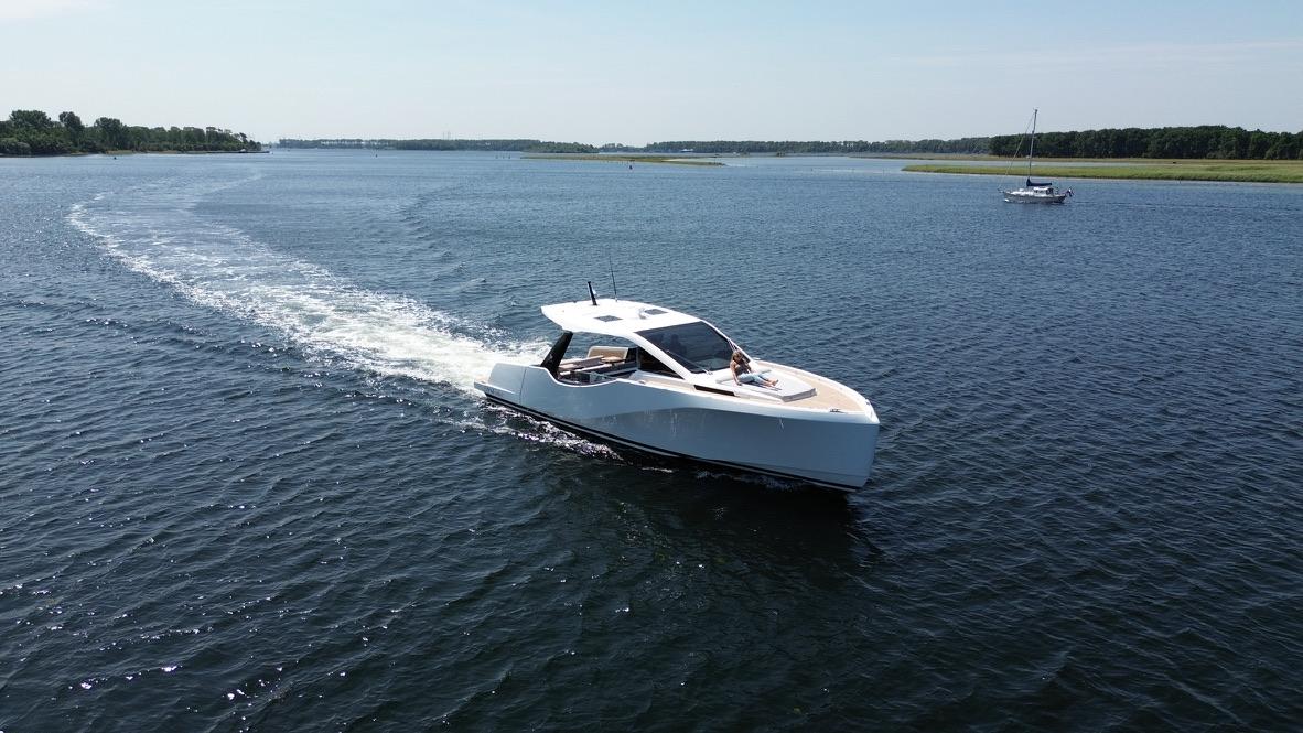 2025 Italia Yachts 43 Veloce