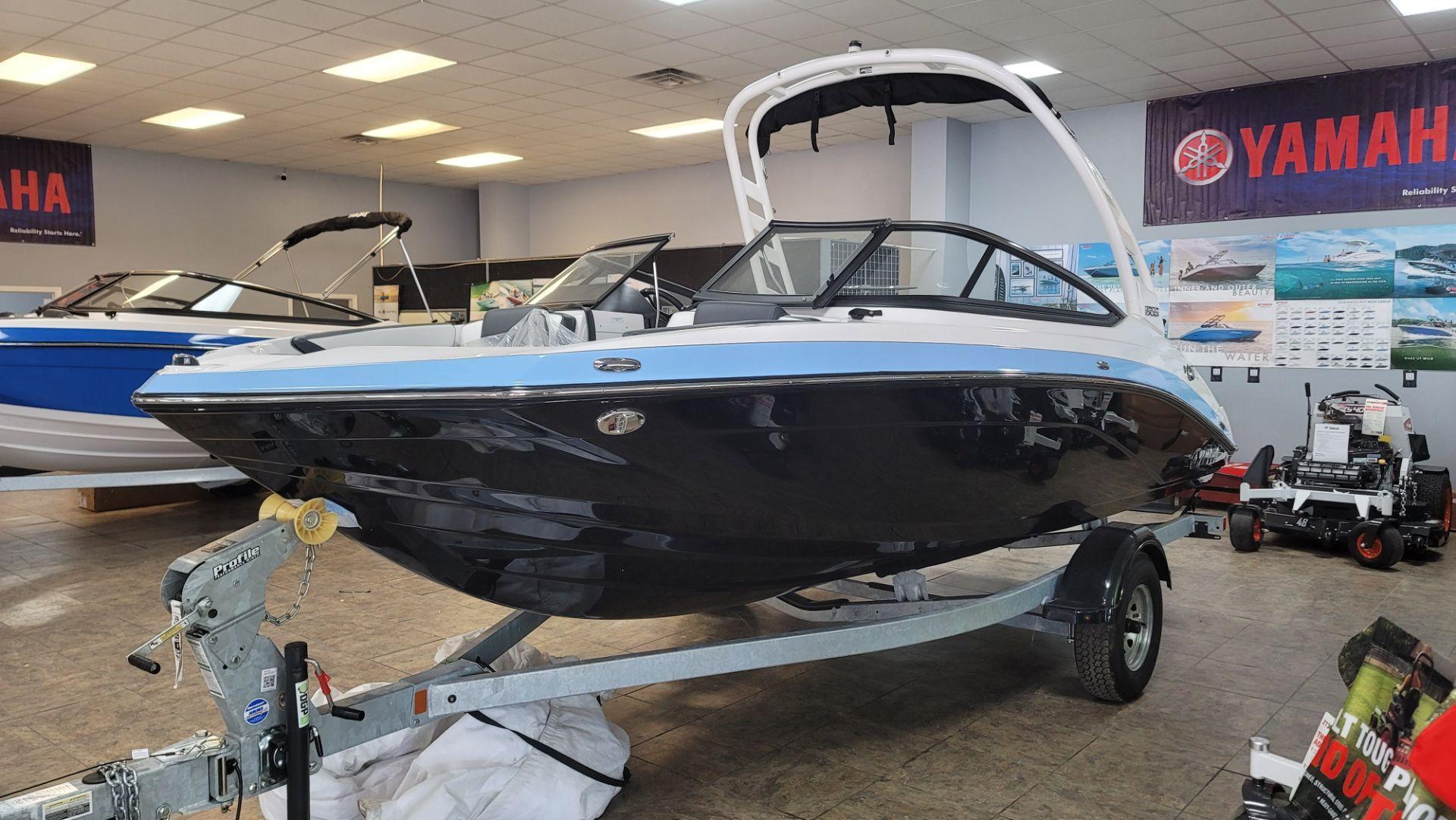Yamaha Boats 195S