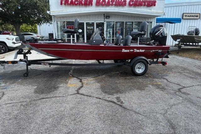 2025 Tracker Bass Tracker Classic XL