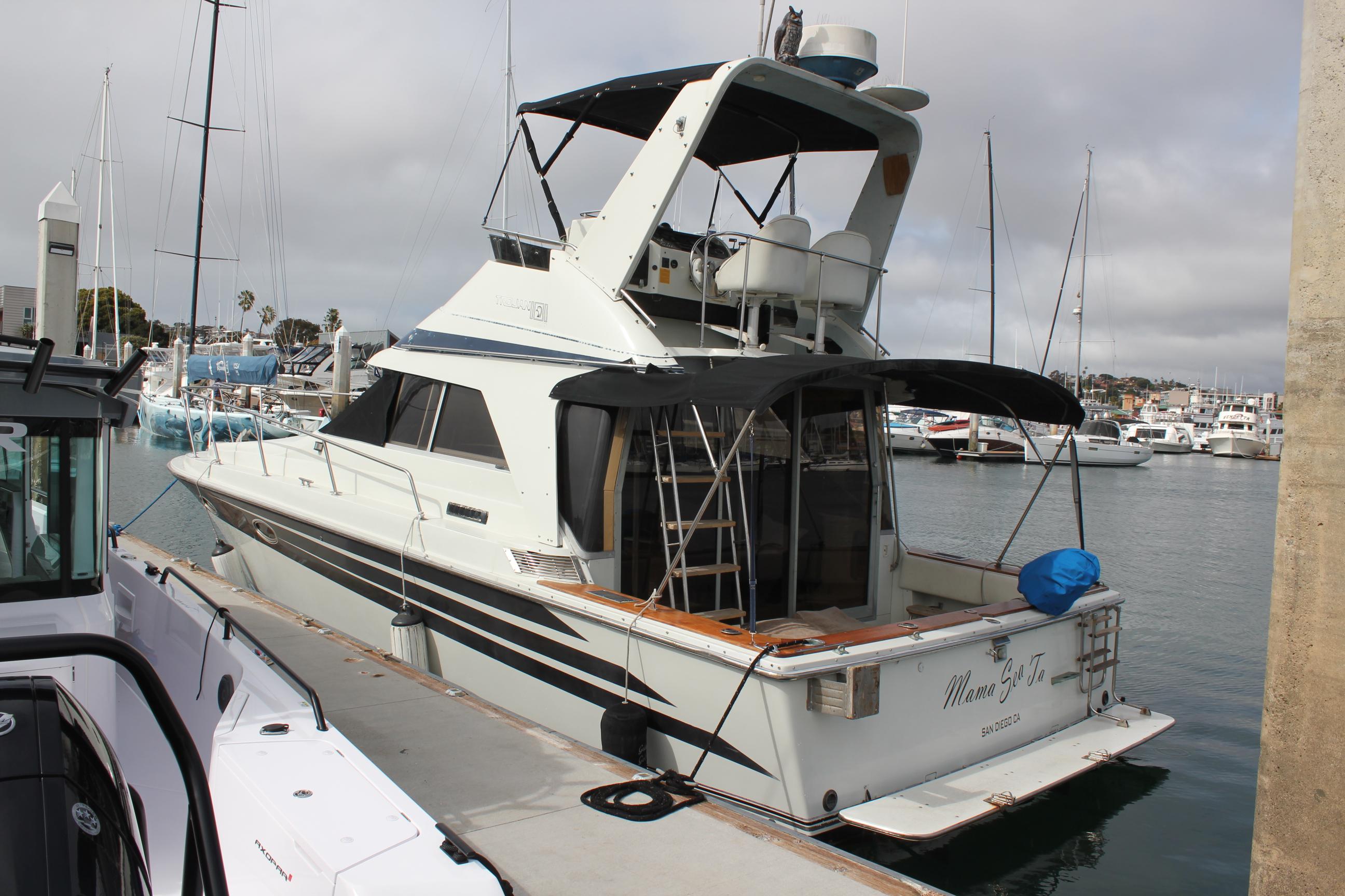 1985 Trojan 10m Fly, San Diego California - boats.com