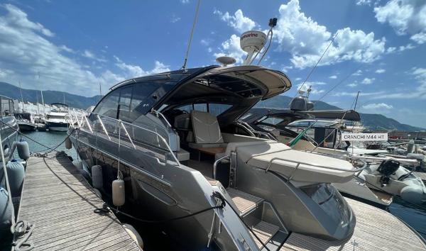 2019 Cranchi M 44 HT