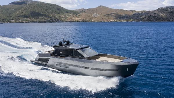 2025 Mazu Yachts Mazu 82