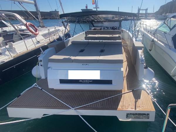 2019 De Antonio Yachts D34