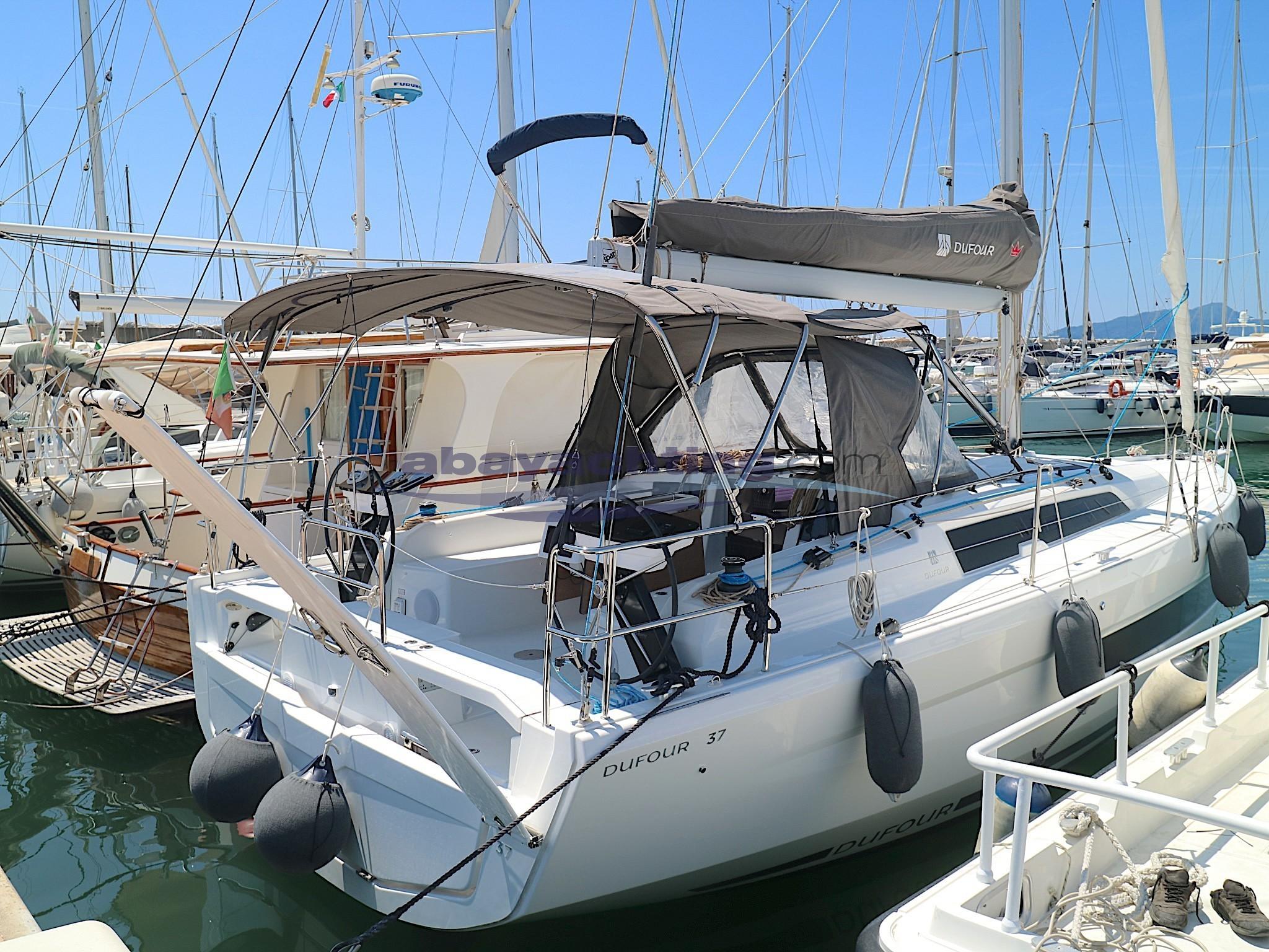 2024 Dufour 37