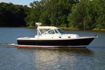 2007 Hunt Yachts Surfhunter 29