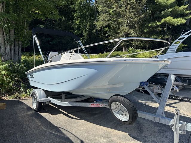 2025 Boston Whaler 130 Super Sport