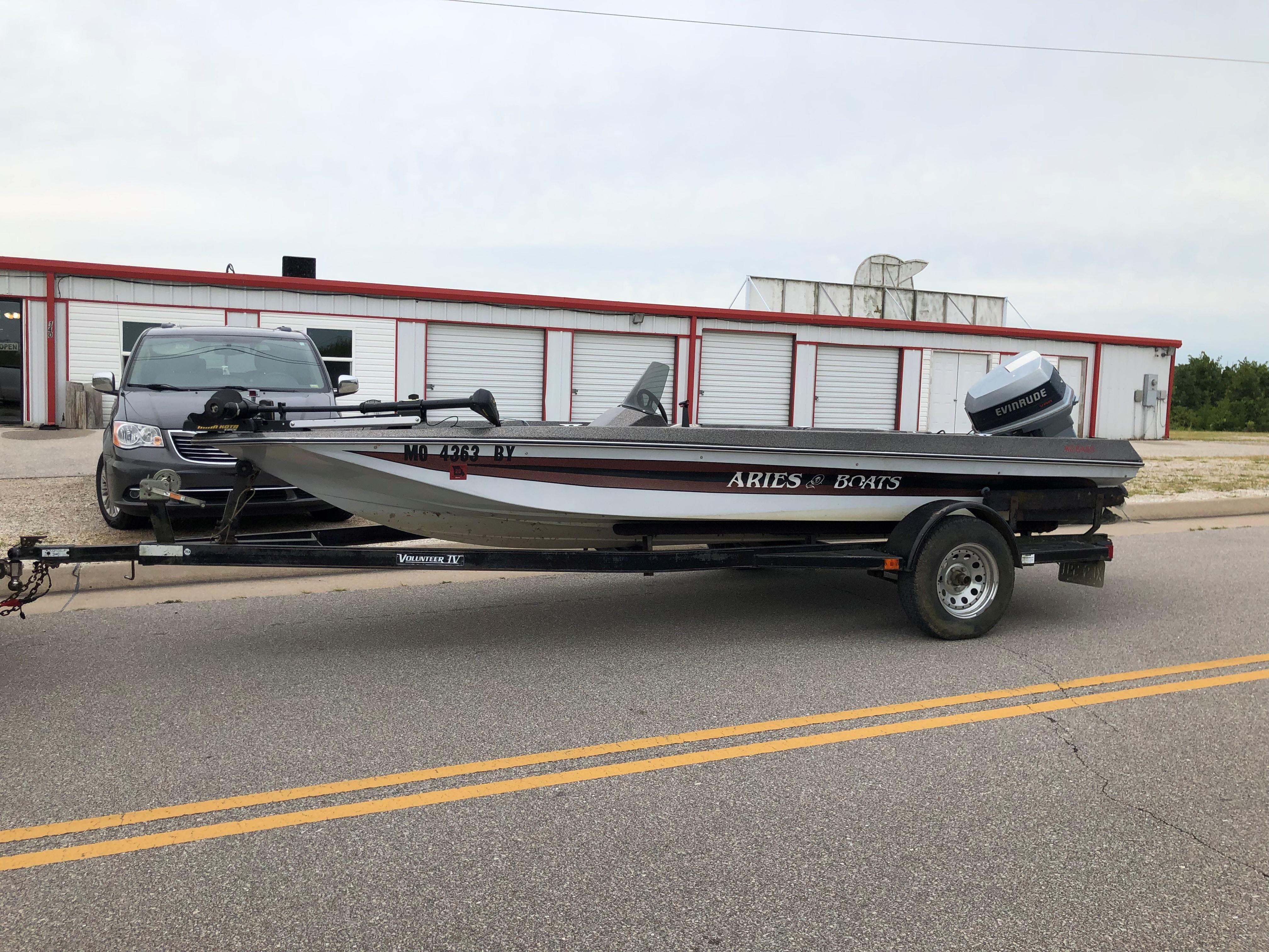 1985 Aries 167 Fish & Ski, Osage Beach Missouri - boats.com