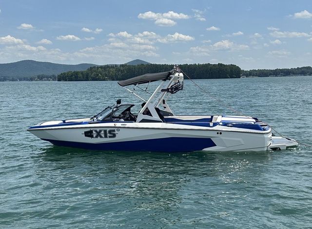 Axis Wake Research A225