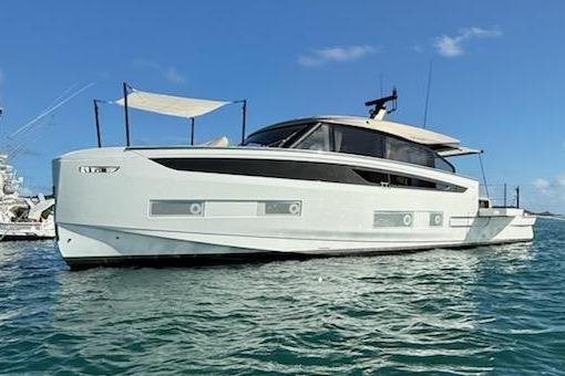 2025 Azimut SeaDeck6