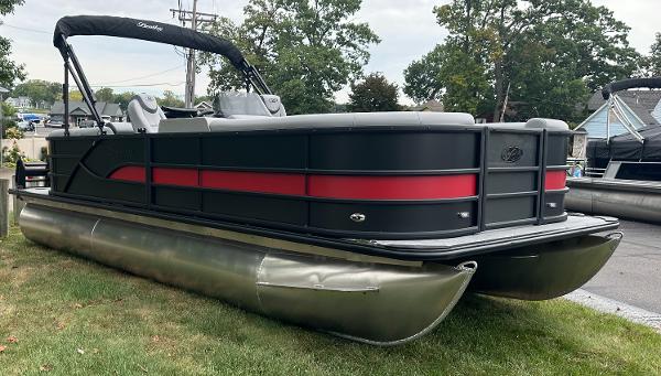 2025 Bentley Pontoons Legacy 220 Navigator