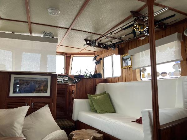 2022 Holland Trawler