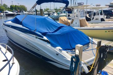 2017 Crownline 275 SS