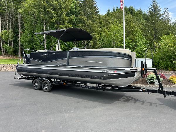 2023 Premier Solaris