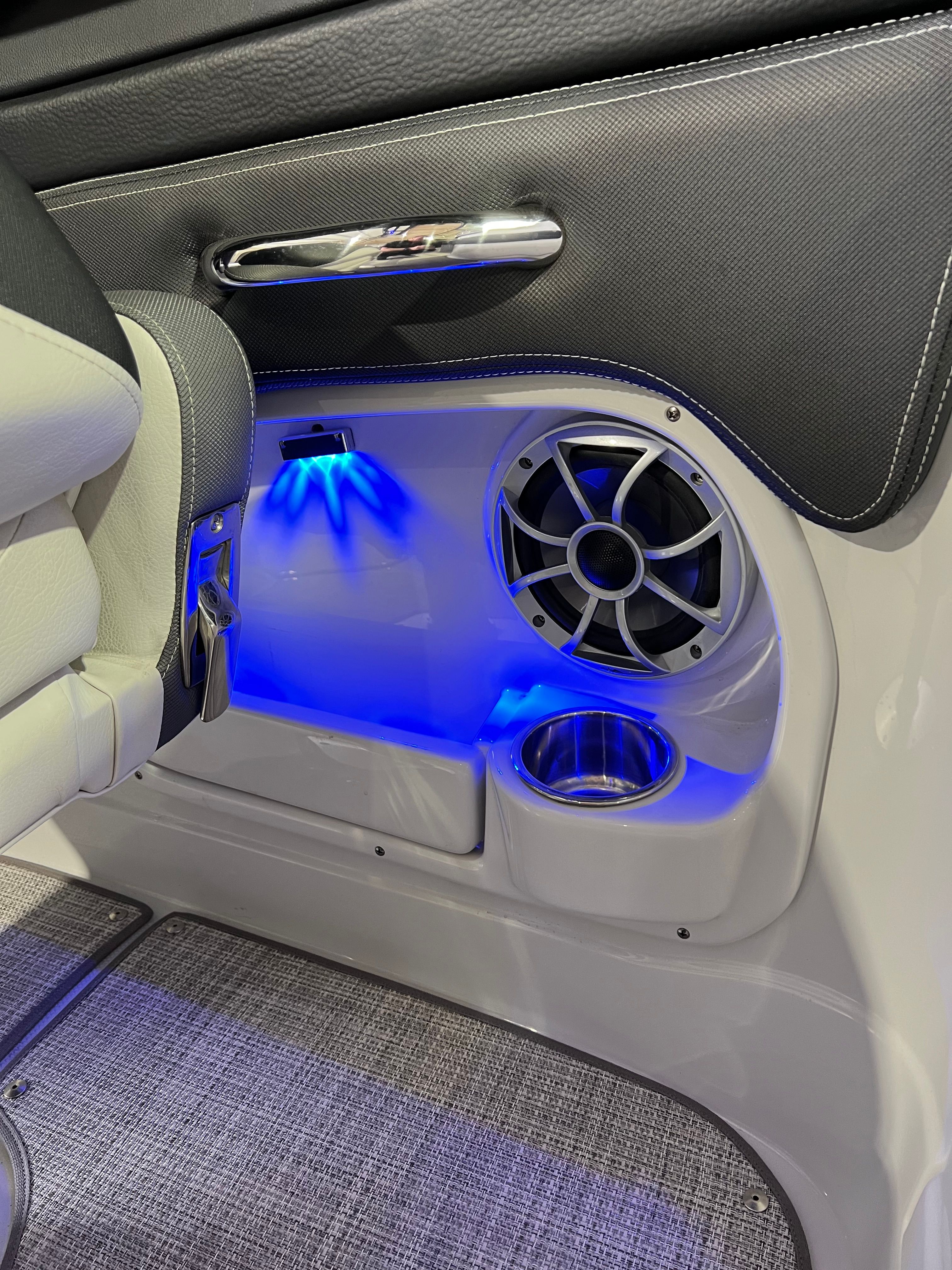 2021 Crownline 265 SS