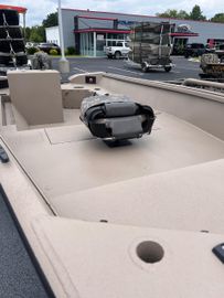 2025 Excel 1751 SIDE CONSOLE RIVER WARRIOR