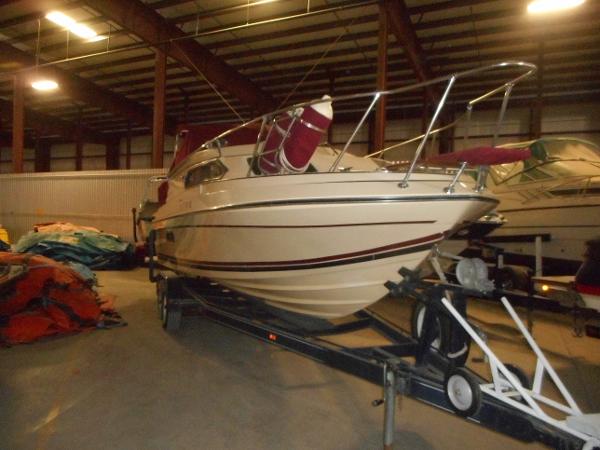 1984 Beachcraft Cabin Cruiser
