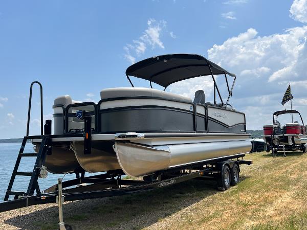 2024 Premier 230 Sunsation RE