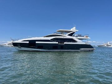 2019 Azimut Grande 27M