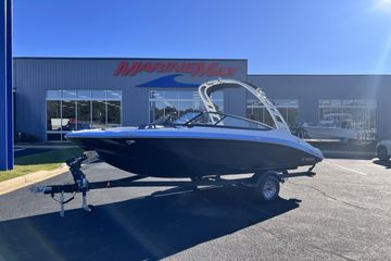 2025 Yamaha Boats 195S
