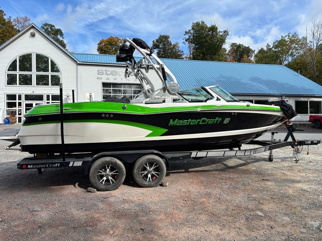 2014 MasterCraft X30