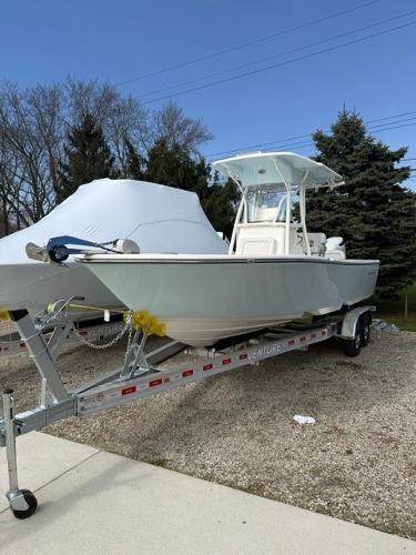 2025 Sea Born LX24 Center Console
