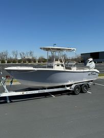 2025 Sea Chaser 24 HFC