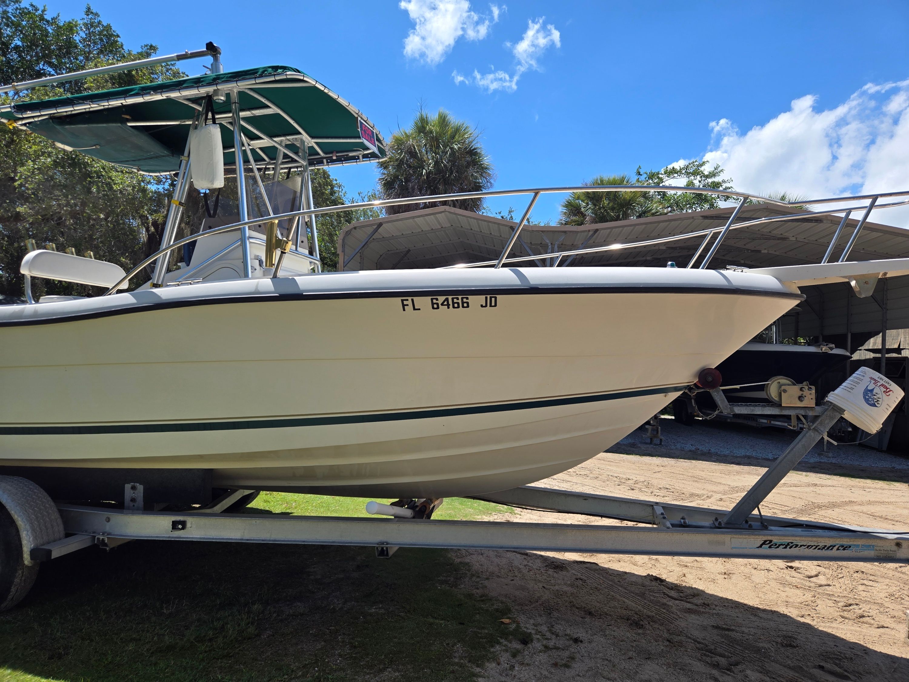 1996 Pursuit 2470 Pursuit