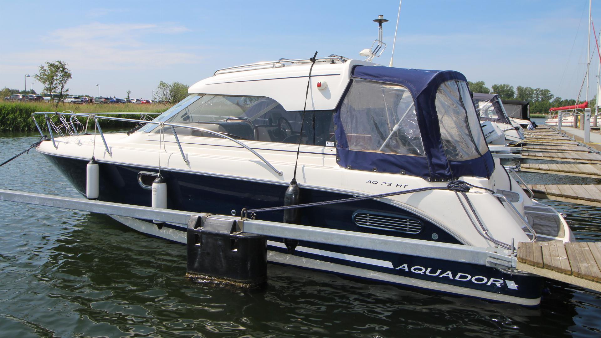 2007 Aquador 23 HT