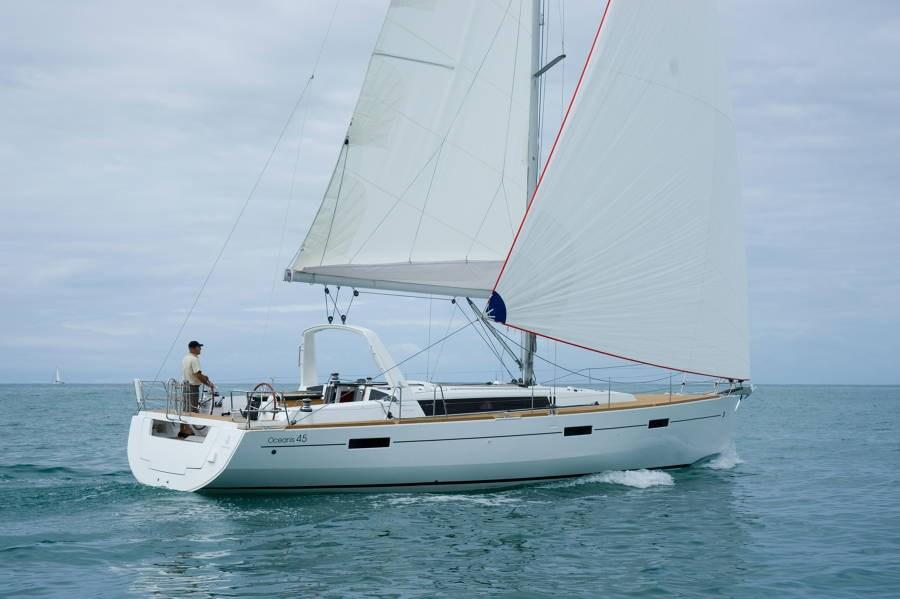 2018 Beneteau Oceanis 45