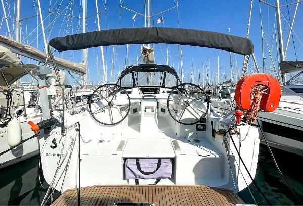 2022 Beneteau Oceanis 34.1