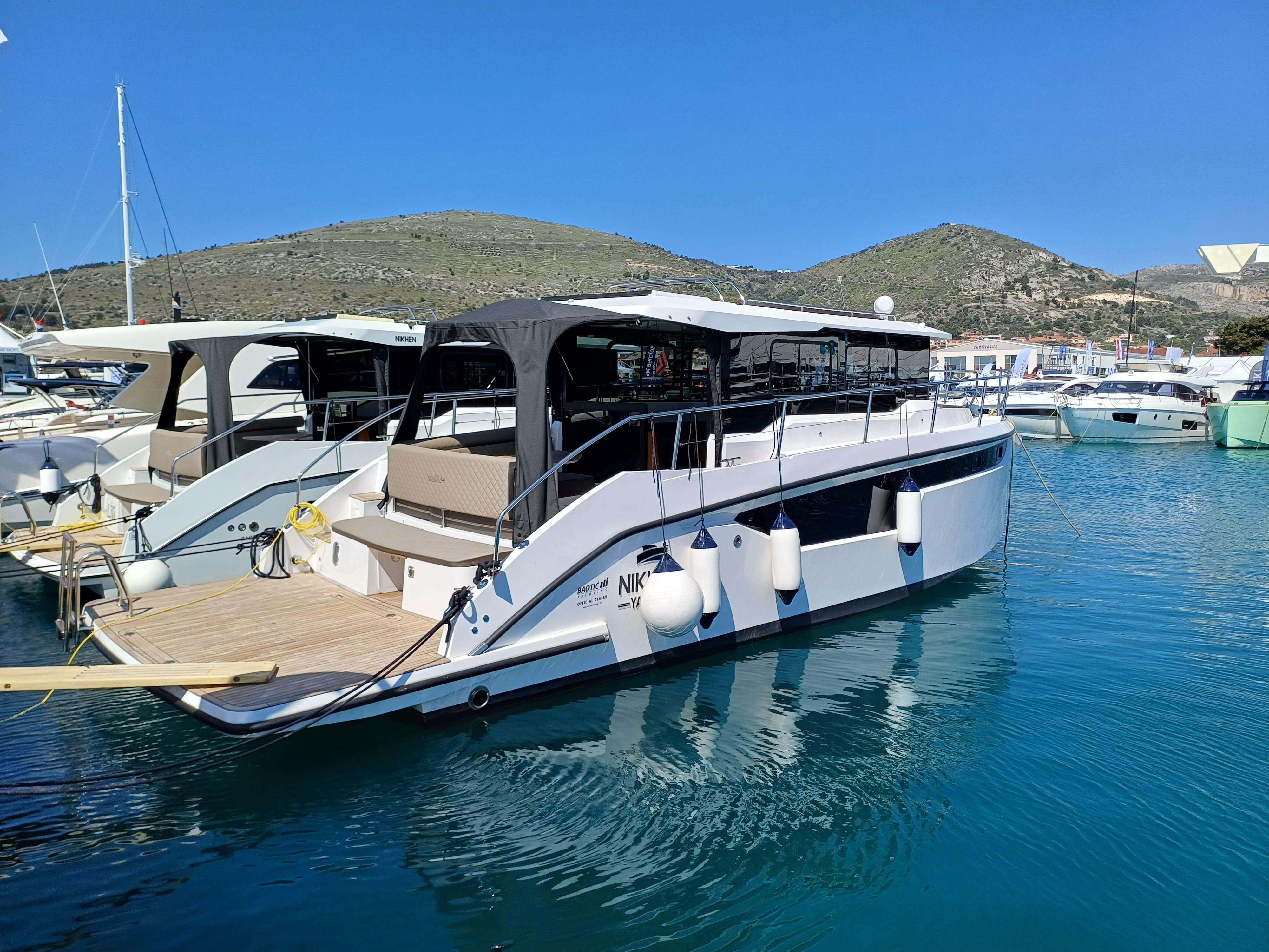 Nikhen Aquasun 34 Sedan LP
