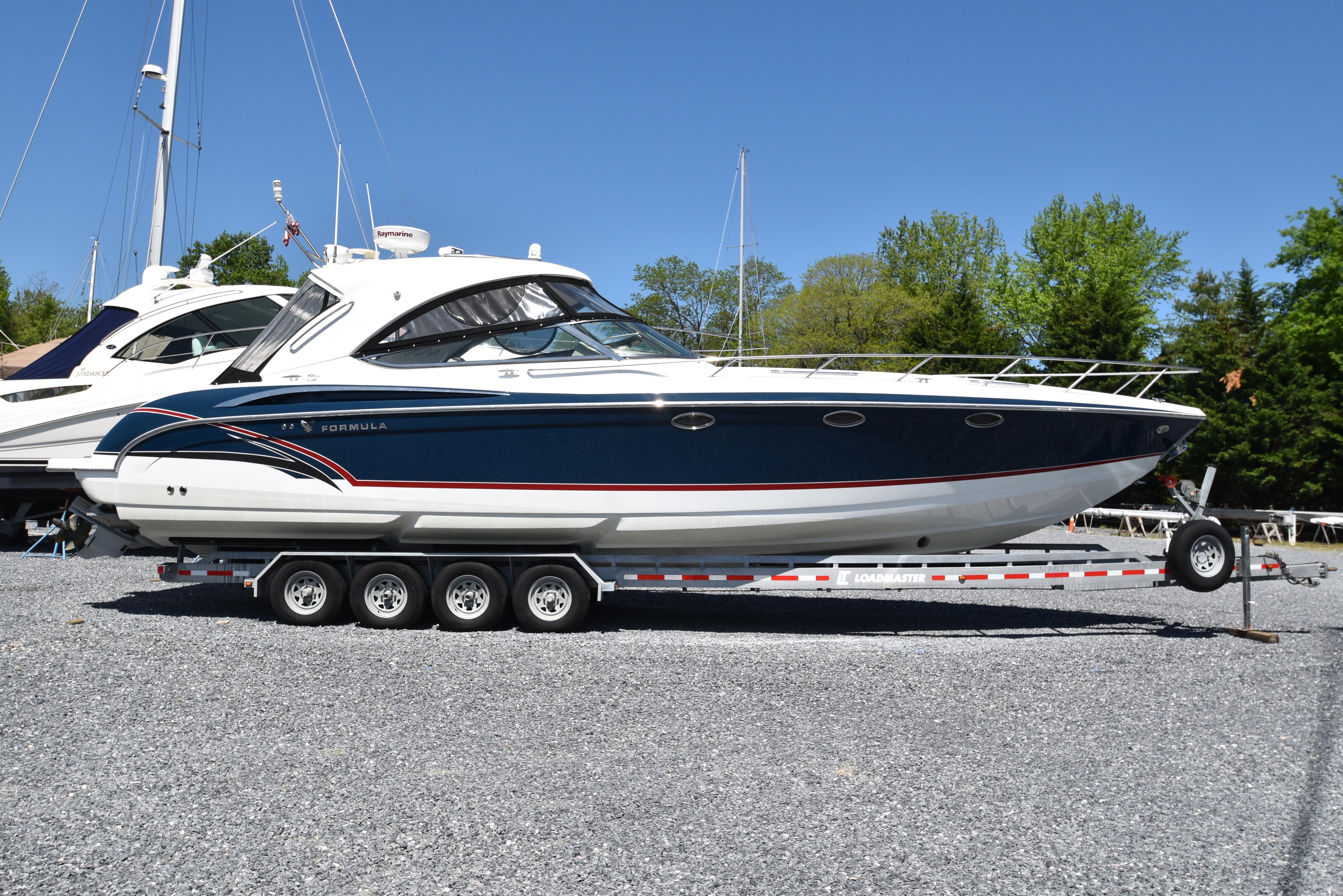 Formula 400 SS DIESEL Starboard Side Profile