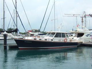 2005 Grand Banks 43 Eastbay HX
