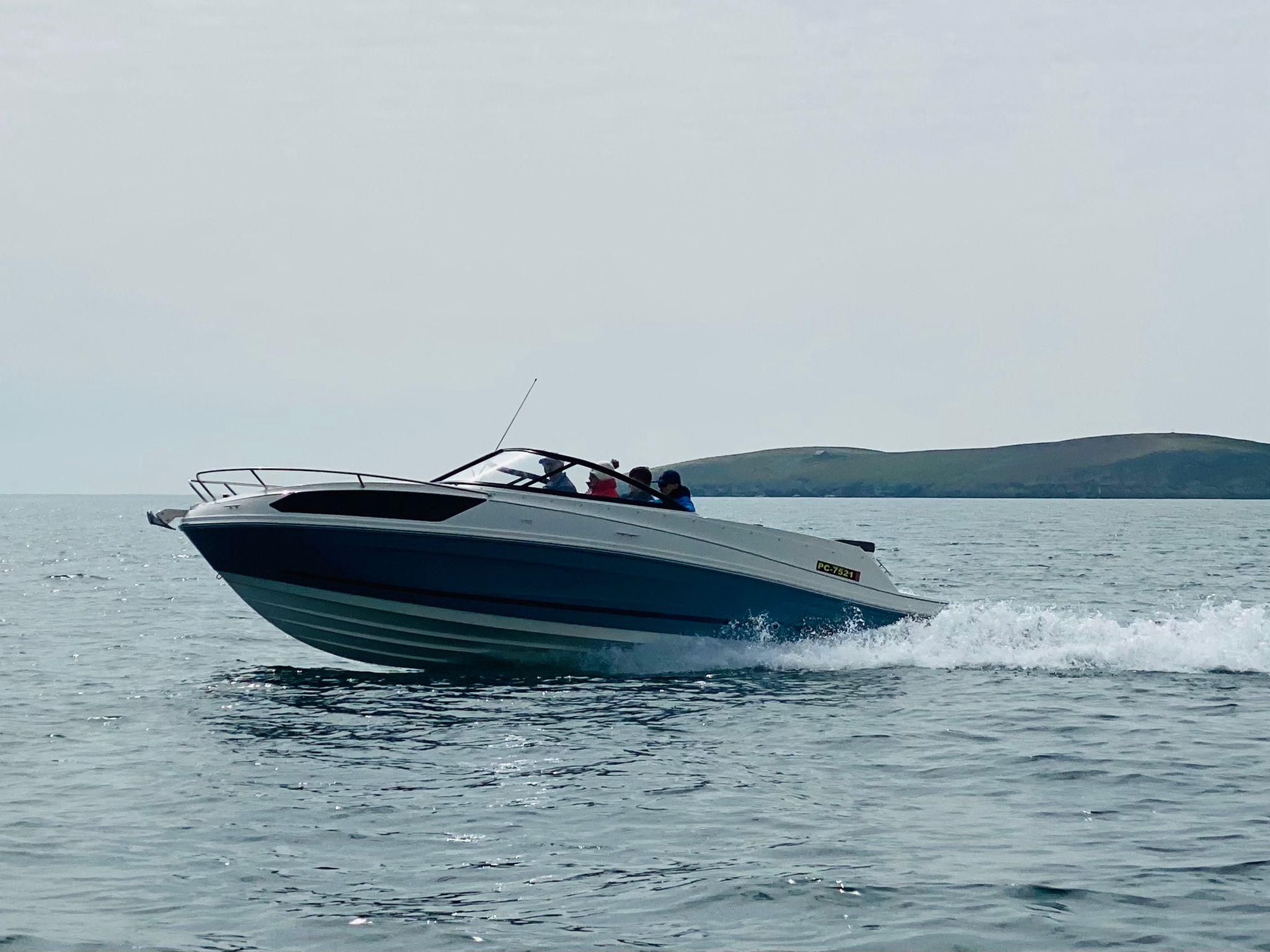2022 Bayliner VR6 Cuddy