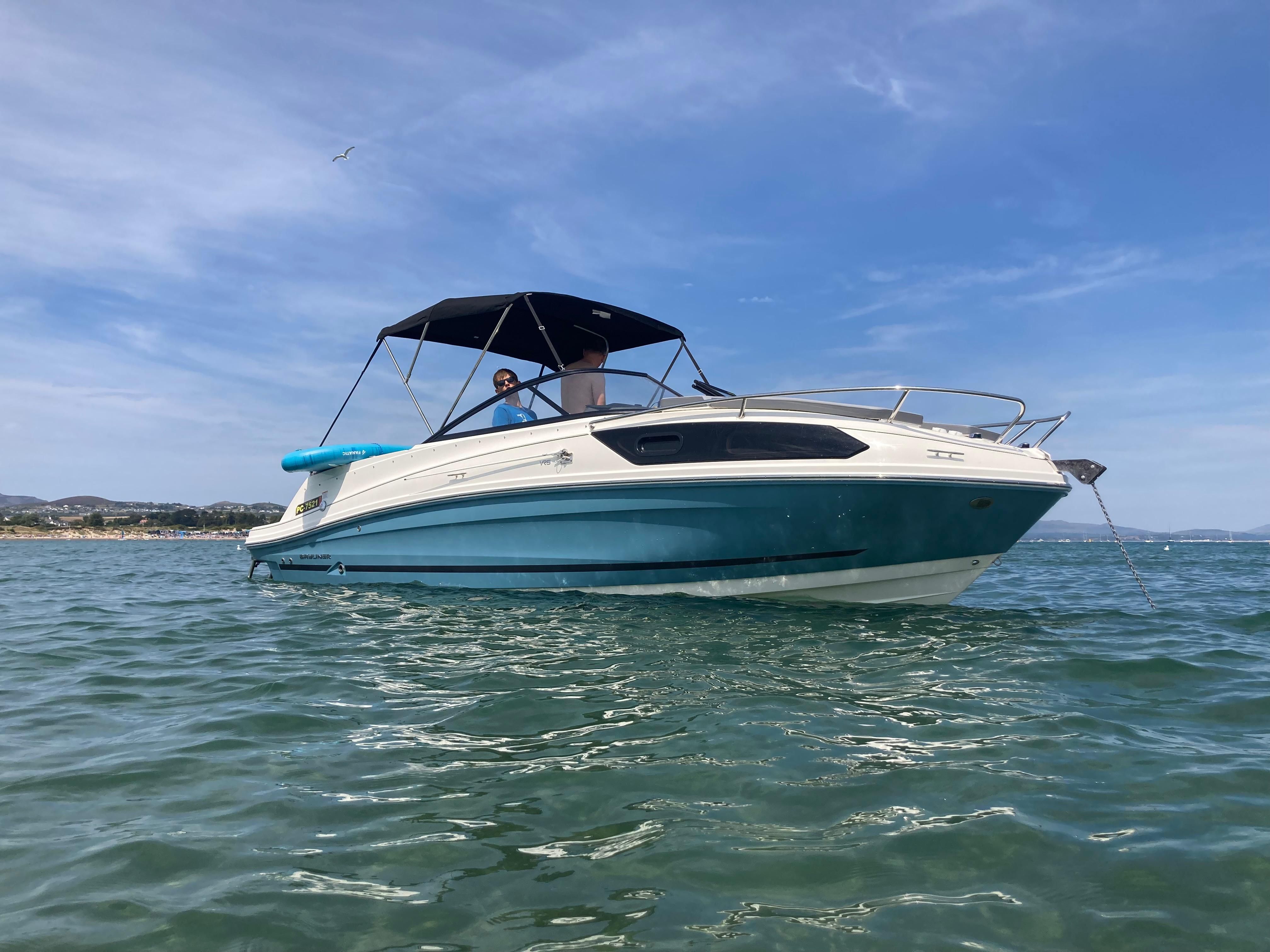 2022 Bayliner VR6 Cuddy