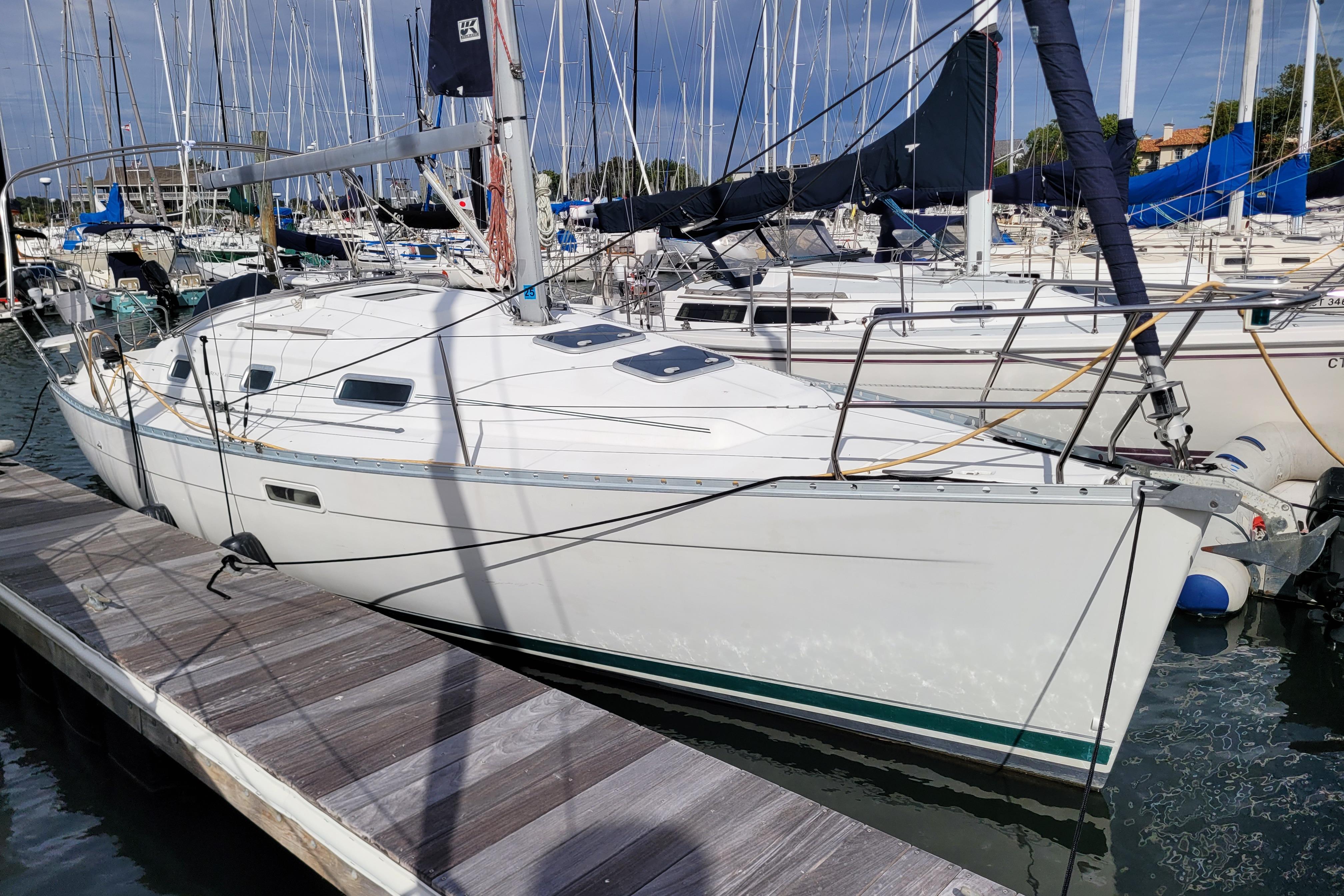 2002 Beneteau Oceanis 311