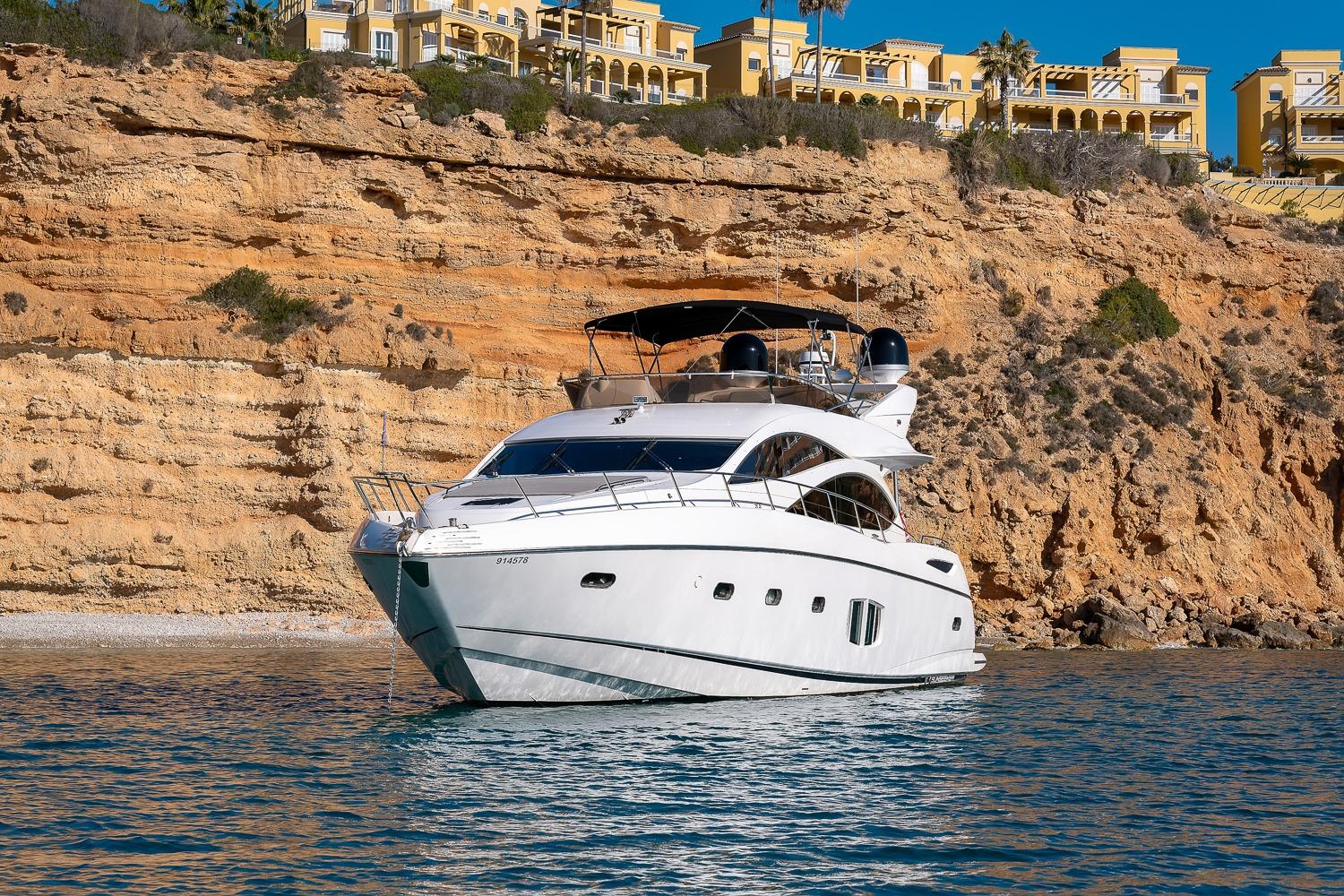2008 Sunseeker Manhattan 70