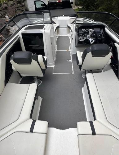 2016 Yamaha Boats AR240