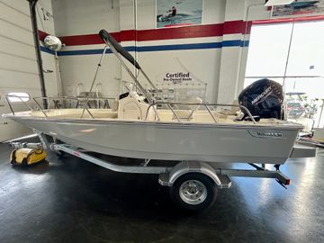 2026 Boston Whaler 170 Montauk