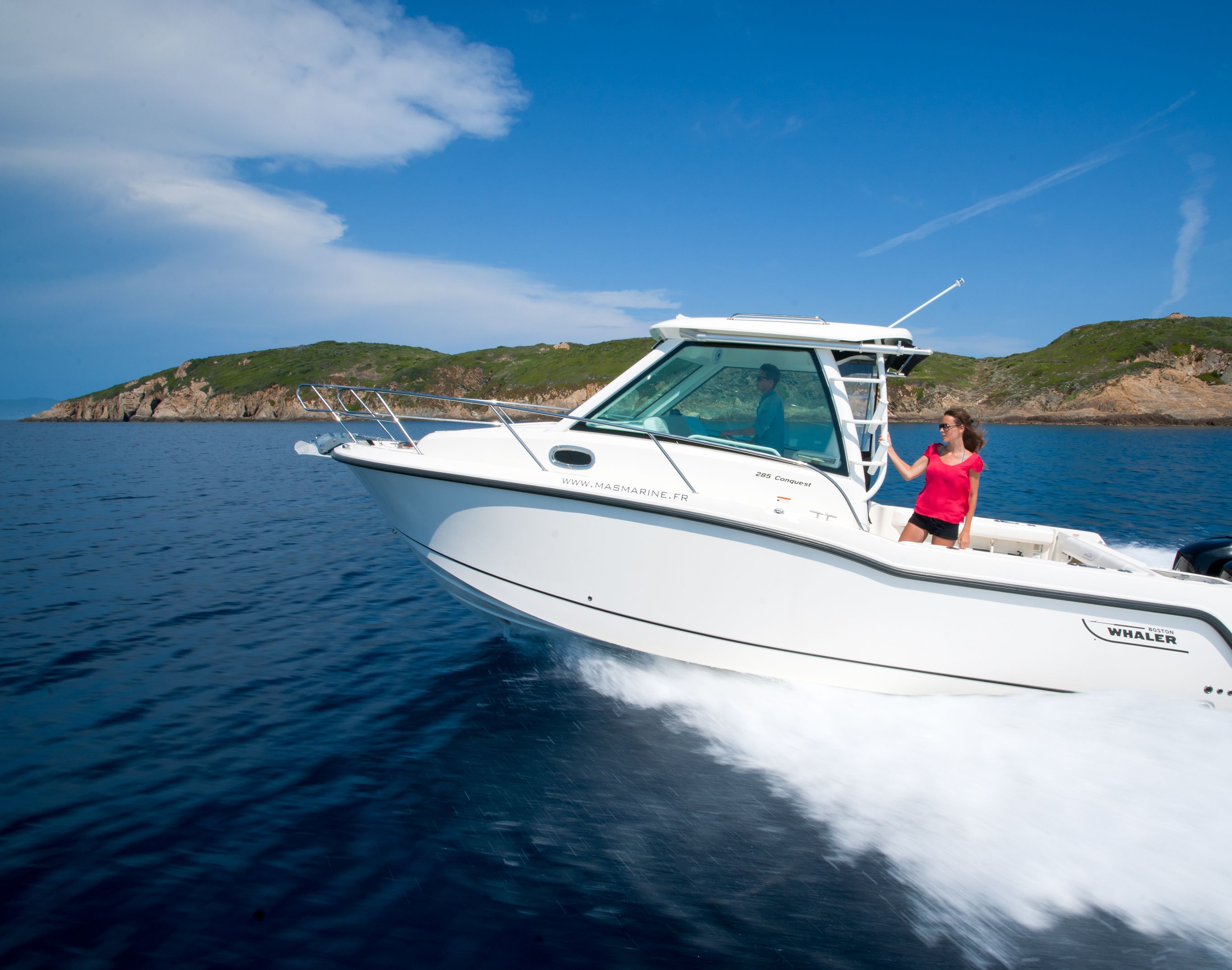 2025 Boston Whaler 285 Conquest