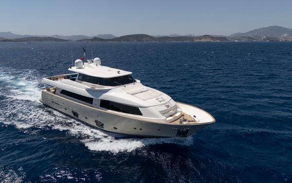 Custom Line Navetta 26