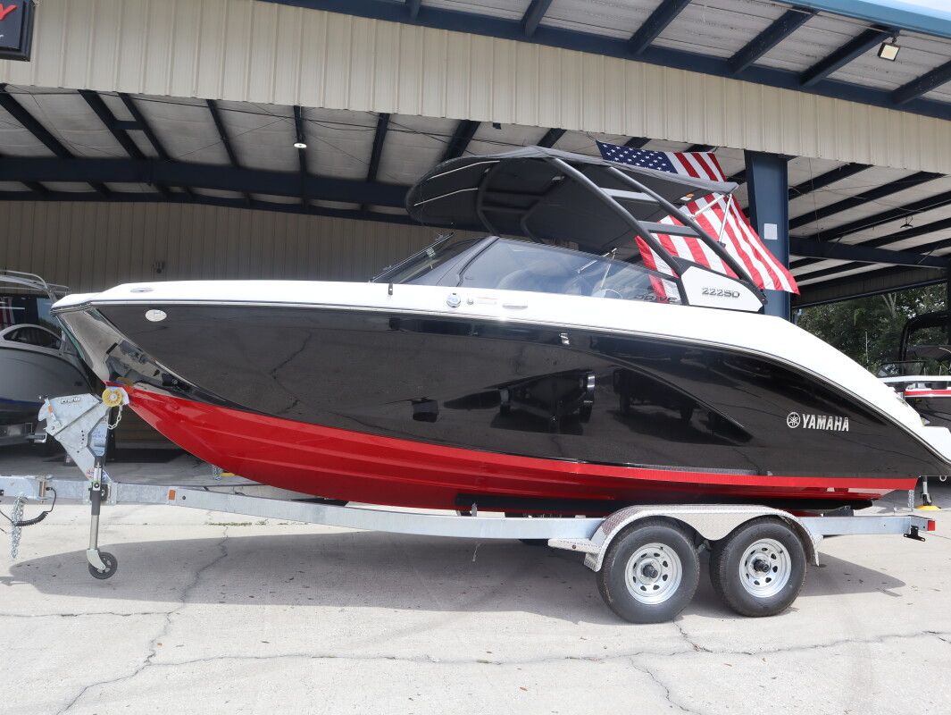 Yamaha Boats 222SD
