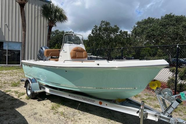 2026 Key West 1720 Center Console