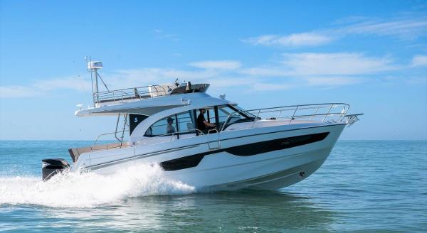2022 Beneteau Antares 11 Fly