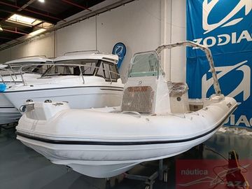 2023 Zodiac Medline 5.8