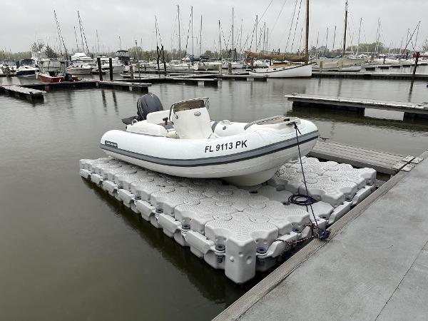 2013 Walker Bay Generation 360